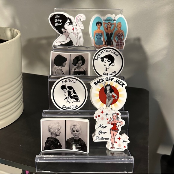 Rockabirdie Support Your Local Girl Gang Sticker - Picture 2 of 2